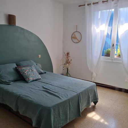 Maison Gemenos Ngoại thất bức ảnh