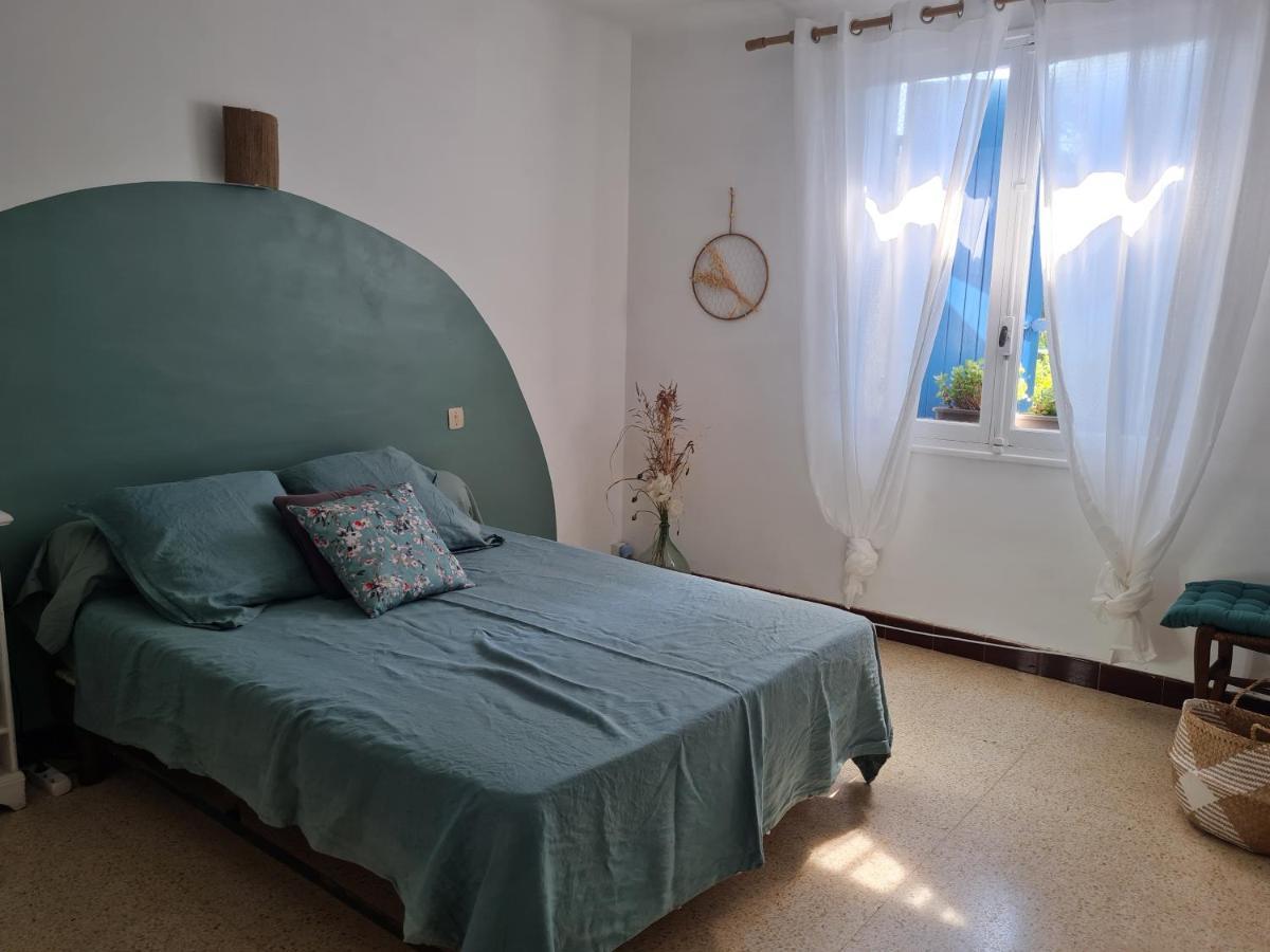 Maison Gemenos Ngoại thất bức ảnh